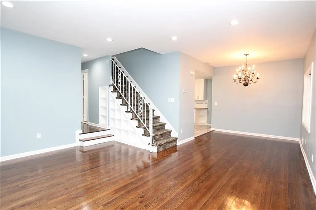 Hearthstone livingroom after